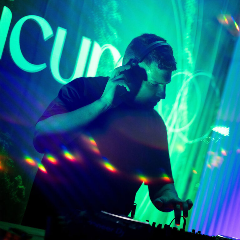 Untitled-1_0007_Epicure_Retreat_Sat.2-97